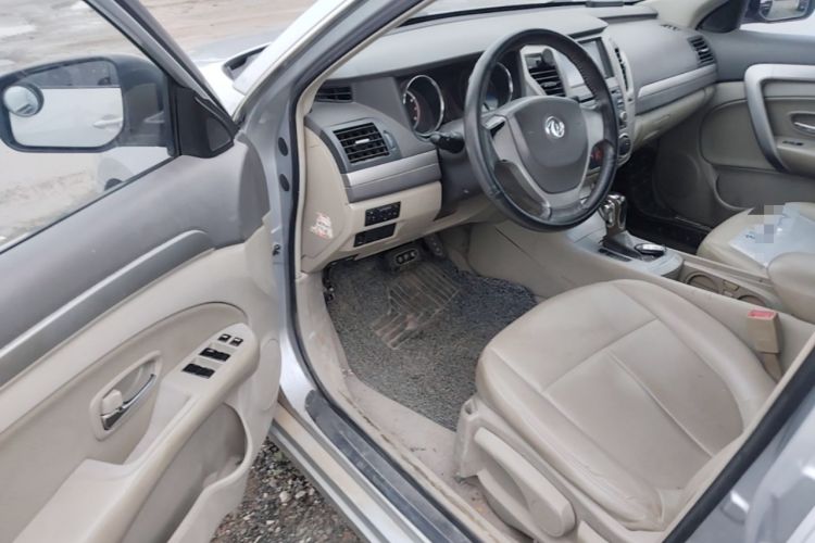 Used Dongfeng Aeolus A60 2014 1.6L Automatic Luxury Model Driver Seat