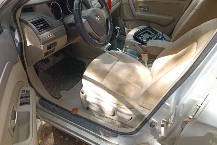 Used Dongfeng Aeolus A60 2014 1.6L Manual Luxury Model Driver Seat
