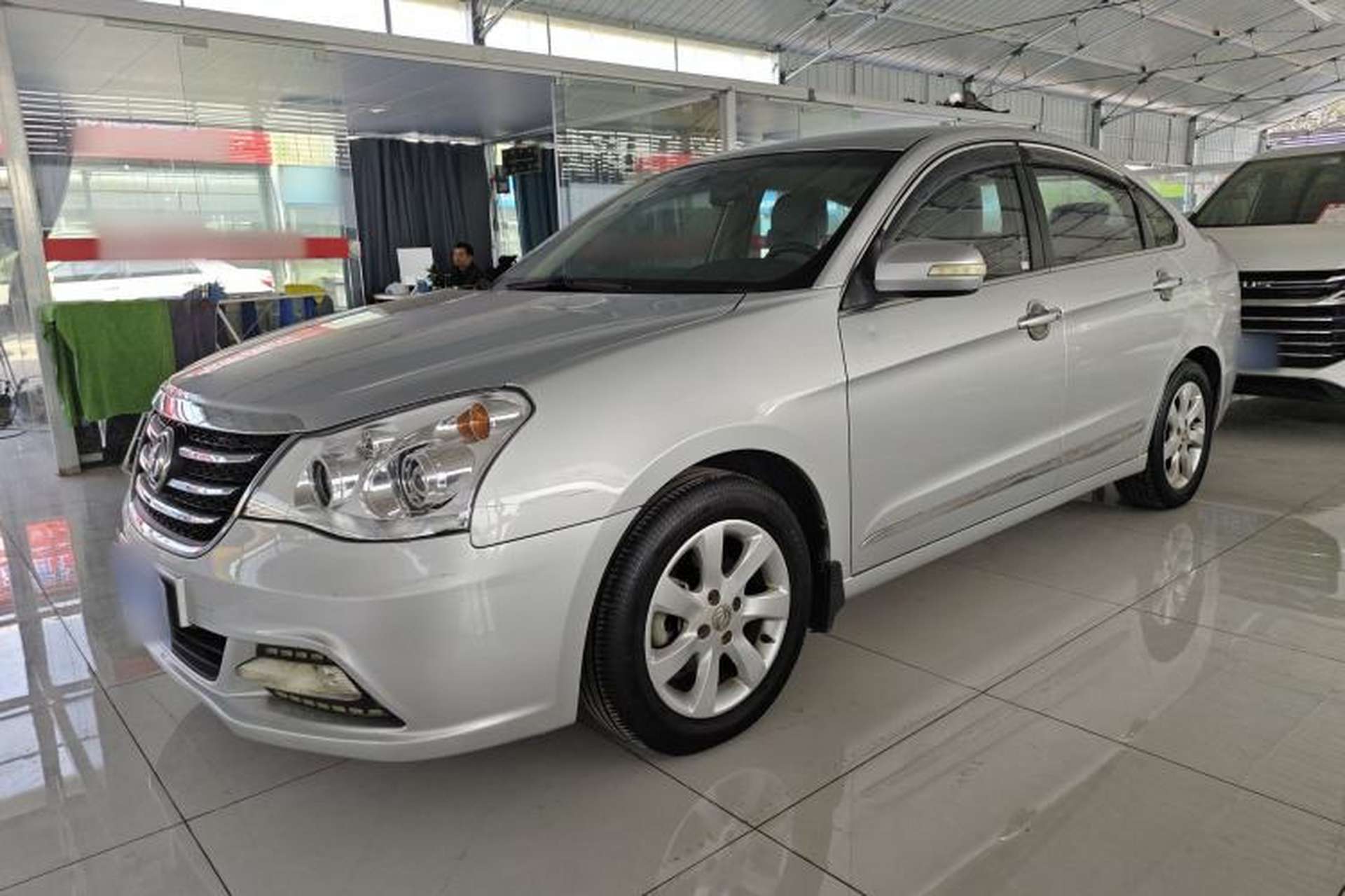 Used Dongfeng Aeolus A60 2014 1.6L Automatic Luxury Model Front Left 45 Deg