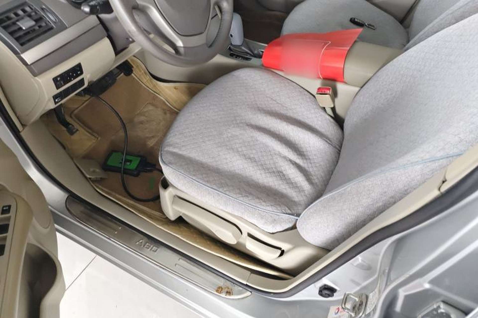 Used Dongfeng Aeolus A60 2014 1.6L Automatic Luxury Model Left Front Seat