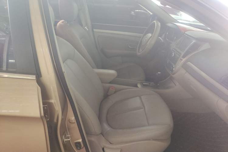 Used Dongfeng Aeolus A60 2014 1.6L Automatic Luxury Model Right Front Seat