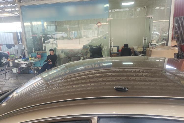 Used Dongfeng Aeolus A60 2014 1.6L Automatic Luxury Model Roof