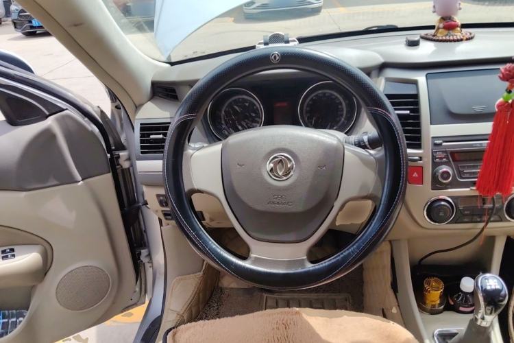 Used Dongfeng Aeolus A60 2014 1.6L Manual Luxury Model Steering Wheel