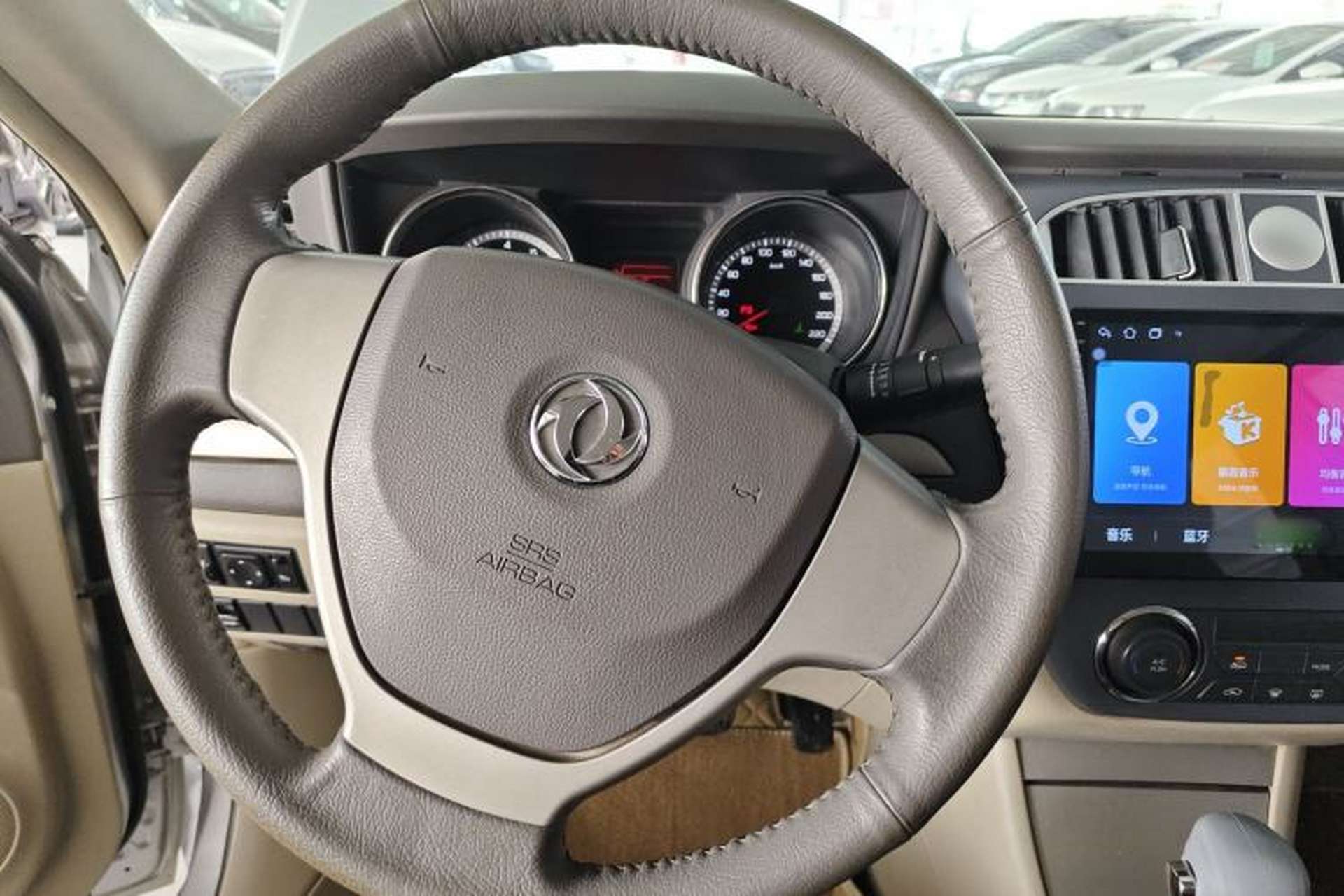 Used Dongfeng Aeolus A60 2014 1.6L Automatic Luxury Model Steering Wheel