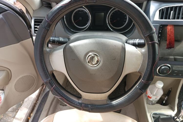 Used Dongfeng Aeolus A60 2014 1.6L Manual Luxury Model Steering Wheel