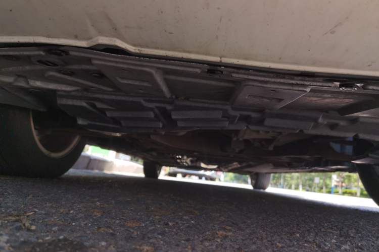 Used Dongfeng Aeolus A60 2014 1.6L Manual Luxury Model Chassis Front