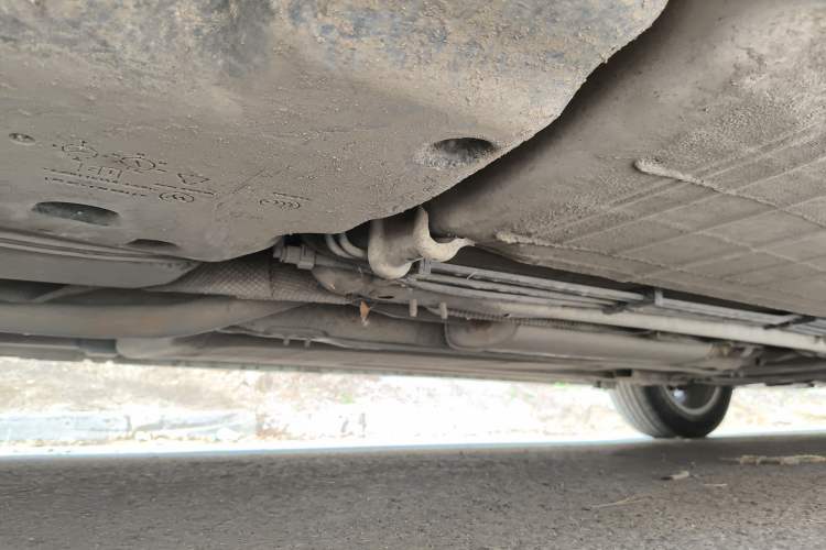 Used Dongfeng Aeolus A60 2014 1.6L Automatic Prestige Model Chassis Rear Right