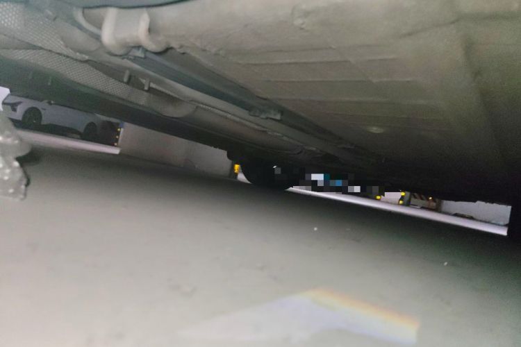 Used Dongfeng Aeolus A60 2014 1.6L Automatic Luxury Model Chassis Rear Right