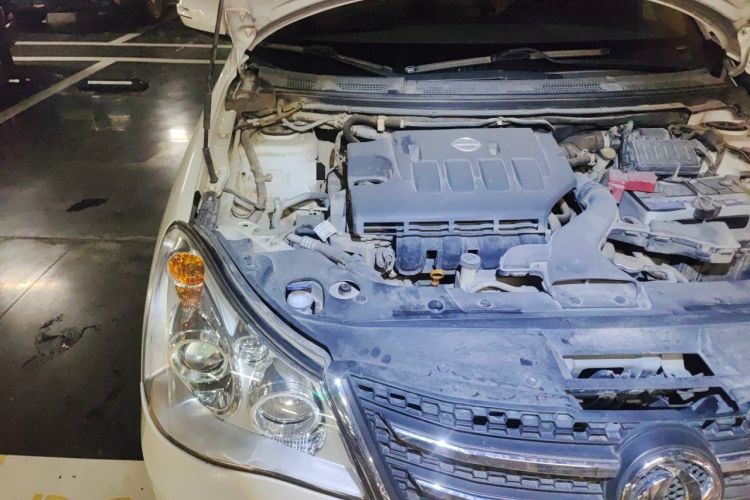 Used Dongfeng Aeolus A60 2014 1.6L Automatic Luxury Model Engine Bay Right