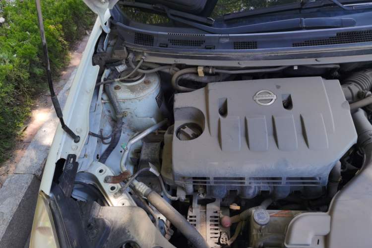 Used Dongfeng Aeolus A60 2014 1.6L Manual Luxury Model Engine Bay Right