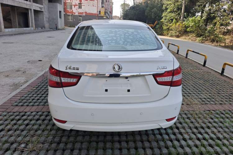 Used Dongfeng Aeolus A60 2014 1.6L Automatic Luxury Model Exterior 7