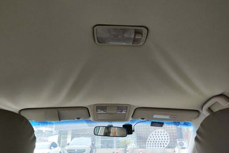 Used Dongfeng Aeolus A60 2014 1.6L Manual Luxury Model Headliner