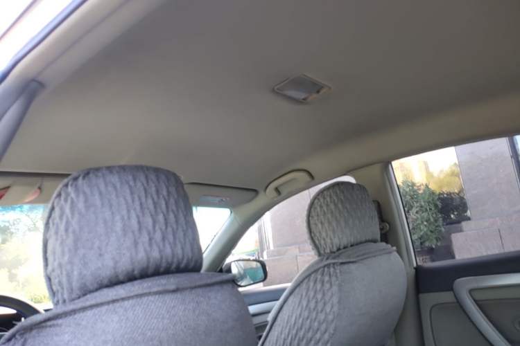 Used Dongfeng Aeolus A60 2014 1.6L Manual Luxury Model Headliner