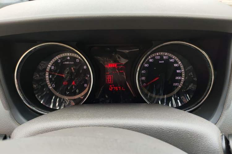 Used Dongfeng Aeolus A60 2014 1.6L Manual Luxury Model Instrument Cluster
