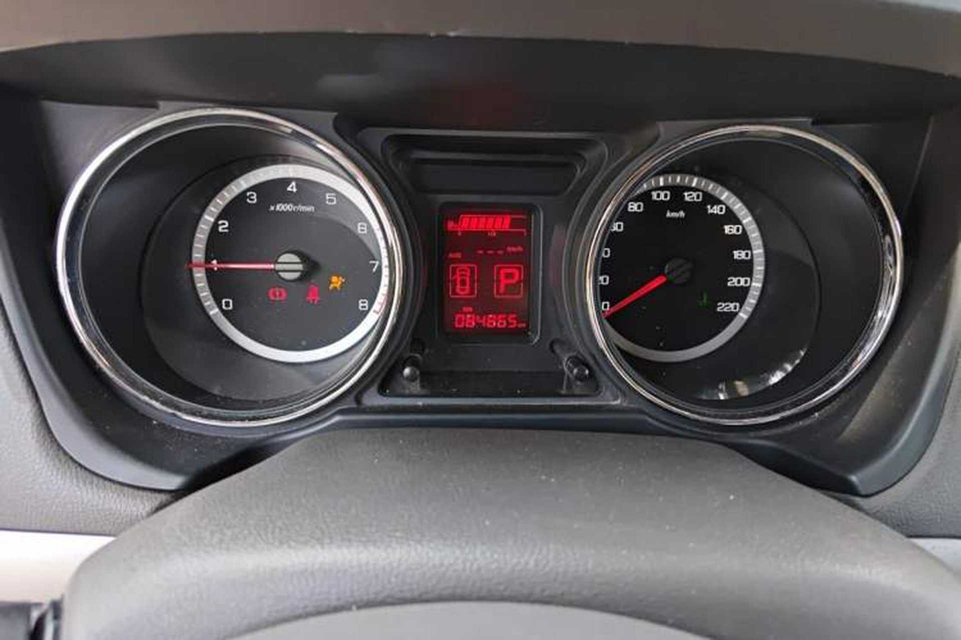 Used Dongfeng Aeolus A60 2014 1.6L Automatic Luxury Model Instrument Cluster
