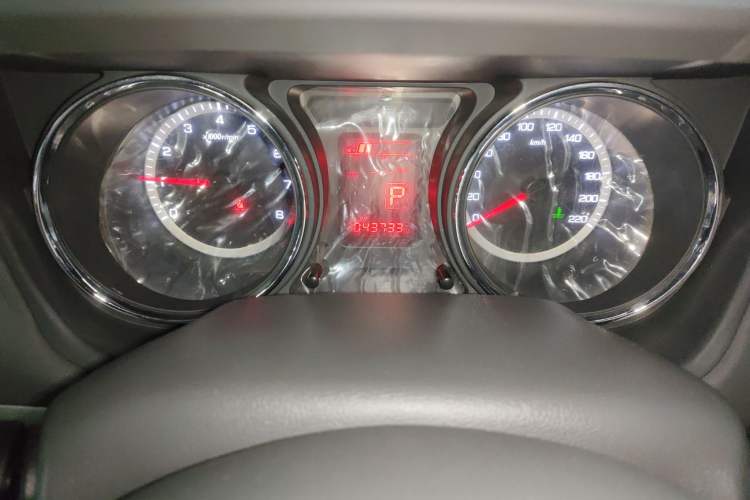 Used Dongfeng Aeolus A60 2014 1.6L Automatic Luxury Model Instrument Cluster