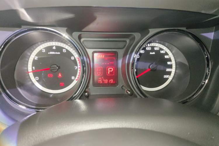 Used Dongfeng Aeolus A60 2014 1.6L Automatic Luxury Model Instrument Cluster