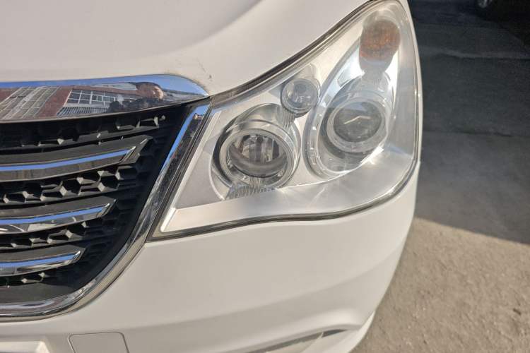 Used Dongfeng Aeolus A60 2014 1.6L Automatic Luxury Model Left Front Headlight