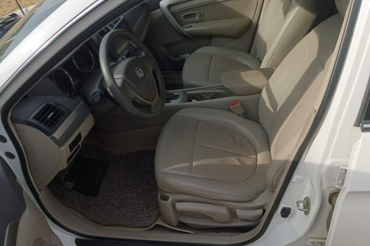 Used Dongfeng Aeolus A60 2014 1.6L Automatic Luxury Model Left Front Seat