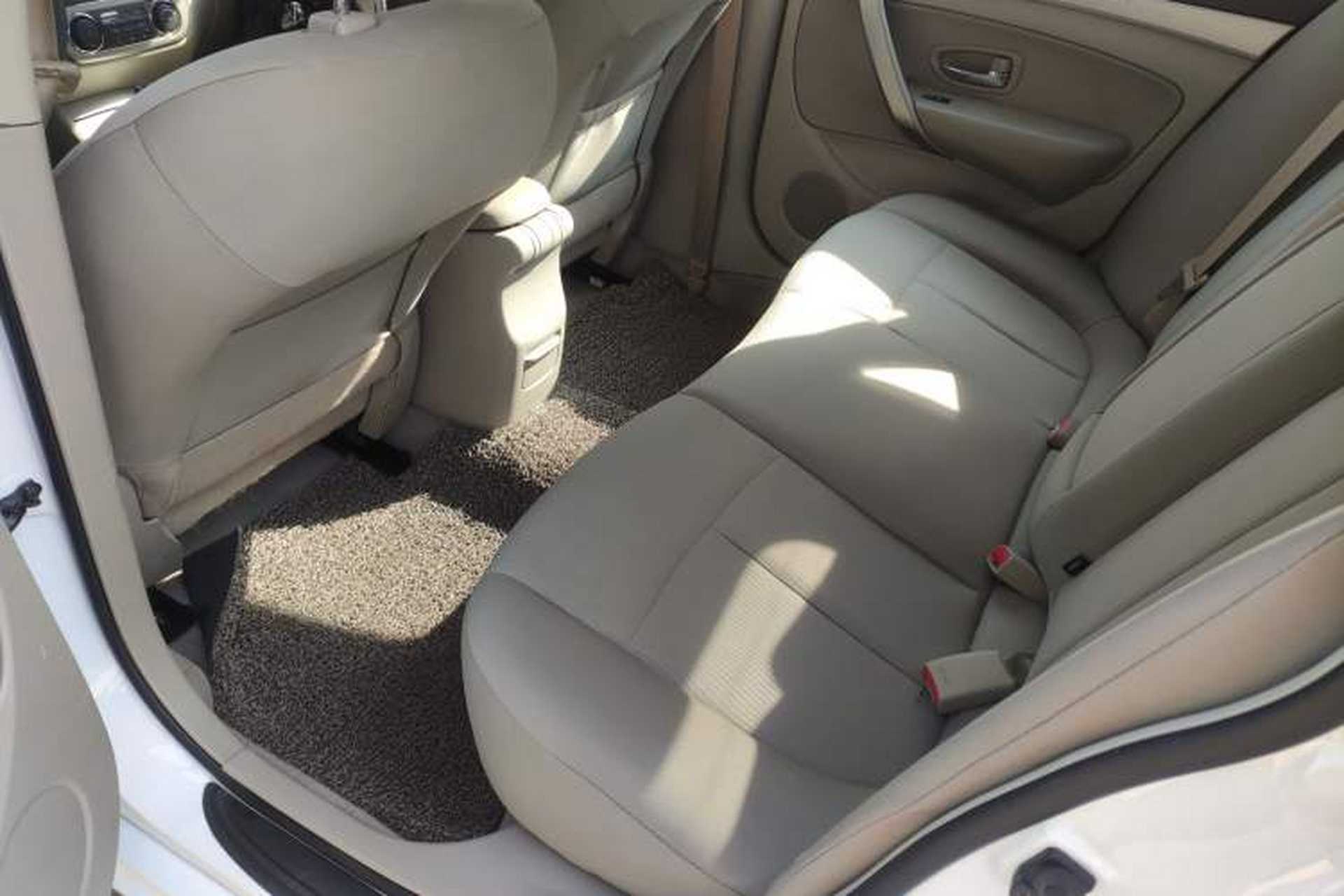 Used Dongfeng Aeolus A60 2014 1.6L Automatic Luxury Model Left Rear Seat