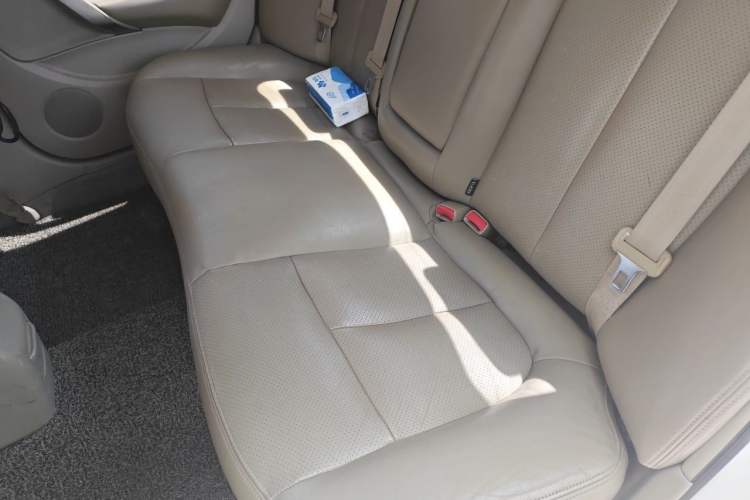 Used Dongfeng Aeolus A60 2014 1.6L Automatic Prestige Model Left Rear Seat