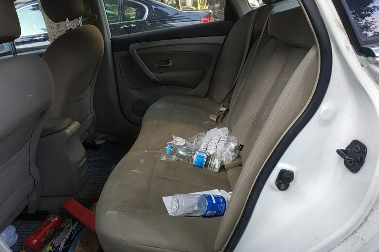 Used Dongfeng Aeolus A60 2014 1.6L Automatic Luxury Model Left Rear Seat