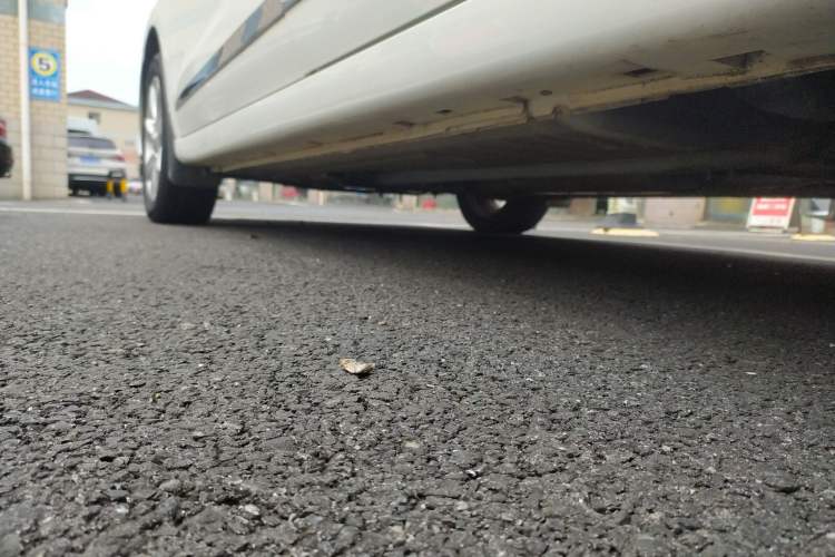 Used Dongfeng Aeolus A60 2014 1.5L Manual Elite Model Left Side Sill