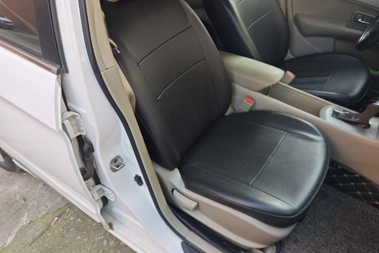 Used Dongfeng Aeolus A60 2014 1.6L Automatic Luxury Model Right Front Seat