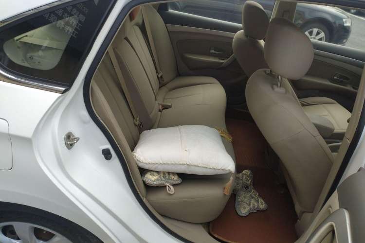 Used Dongfeng Aeolus A60 2014 1.5L Manual Elite Model Right Rear Seat