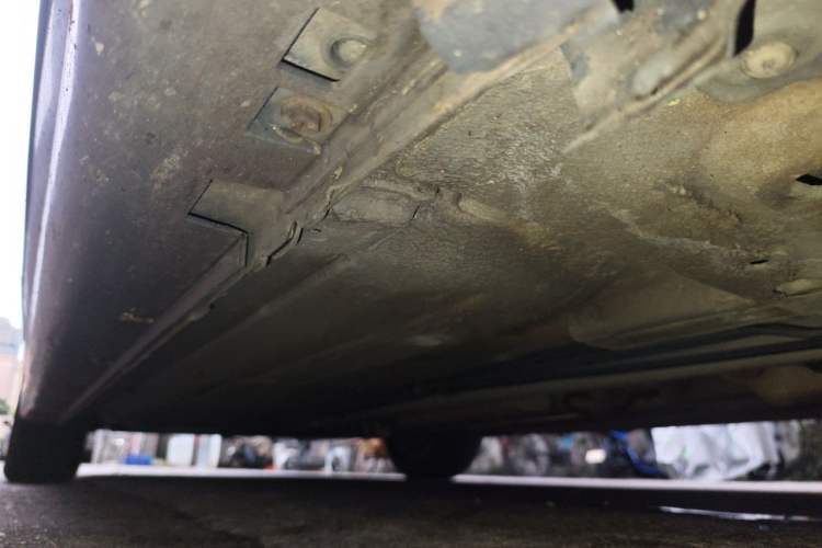Used Dongfeng Aeolus A60 2014 1.6L Automatic Luxury Model Chassis Front Right