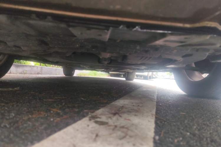 Used Dongfeng Aeolus A60 2014 1.6L Automatic Prestige Model Chassis Front