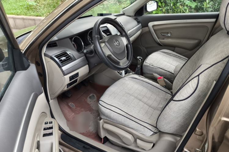 Used Dongfeng Aeolus A60 2014 1.5L Manual Elite Model Driver Seat