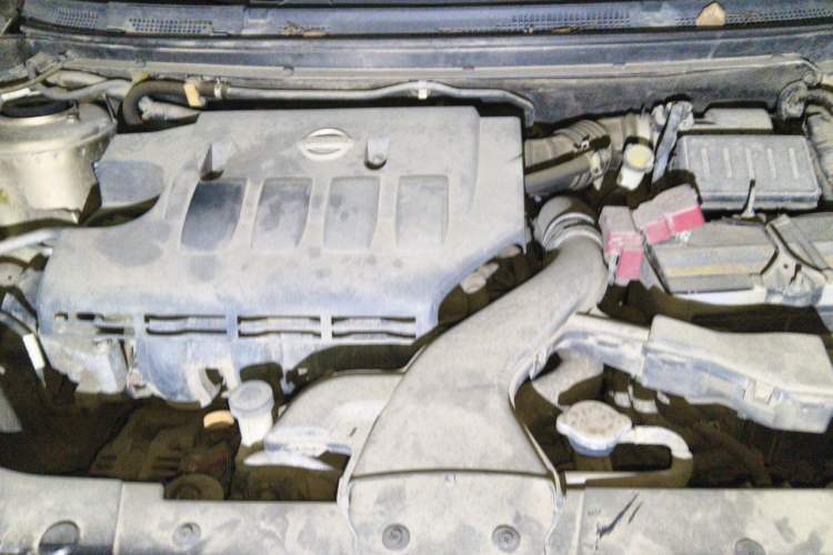 Used Dongfeng Aeolus A60 2014 1.6L Automatic Prestige Model Engine Bay