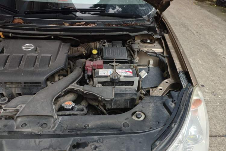 Used Dongfeng Aeolus A60 2014 1.6L Automatic Luxury Model Engine Bay Left