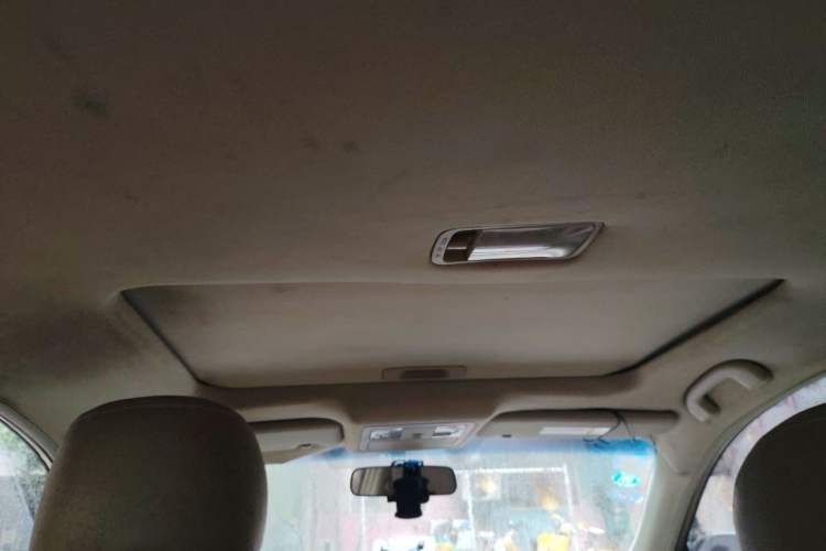 Used Dongfeng Aeolus A60 2014 1.6L Manual Luxury Model Headliner