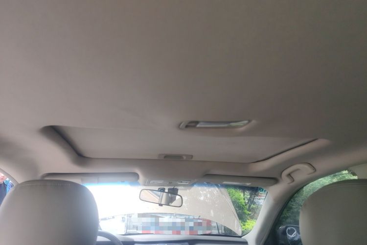 Used Dongfeng Aeolus A60 2014 1.6L Automatic Prestige Model Headliner