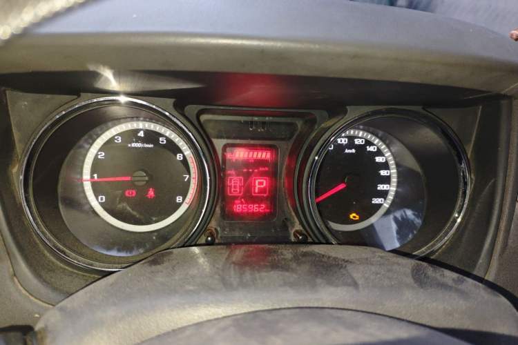 Used Dongfeng Aeolus A60 2014 1.6L Automatic Luxury Model Instrument Cluster