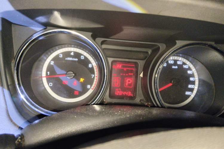 Used Dongfeng Aeolus A60 2014 1.6L Automatic Prestige Model Instrument Cluster