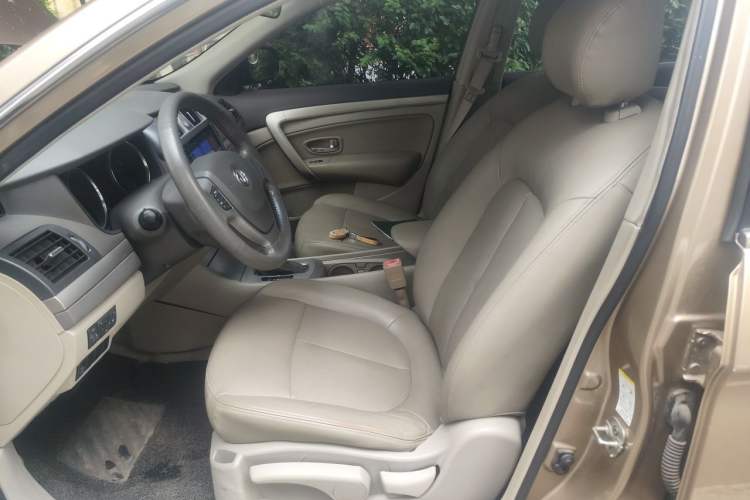 Used Dongfeng Aeolus A60 2014 1.6L Automatic Prestige Model Left Front Seat