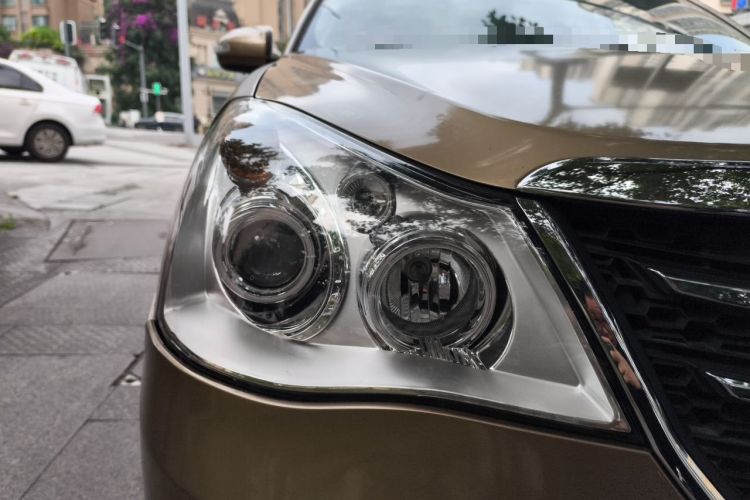 Used Dongfeng Aeolus A60 2014 1.5L Manual Elite Model Right Front Headlight