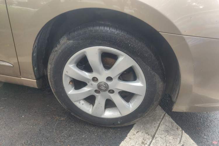 Used Dongfeng Aeolus A60 2014 1.6L Automatic Prestige Model Right Front Wheel Hub