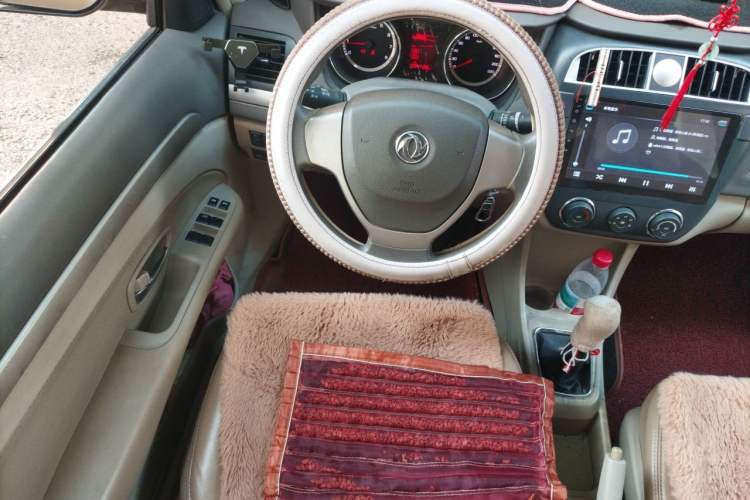 Used Dongfeng Aeolus A60 2014 1.5L Manual Elite Model Steering Wheel