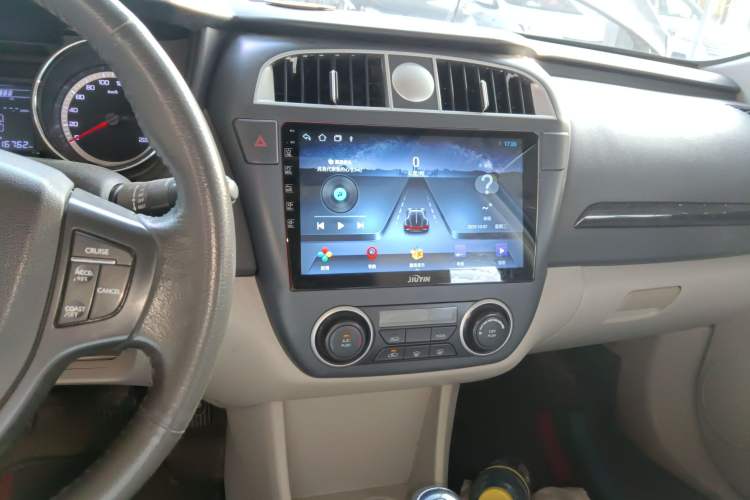 Used Dongfeng Aeolus A60 2016 1.5L Manual Luxury Version Audio And AC Panel