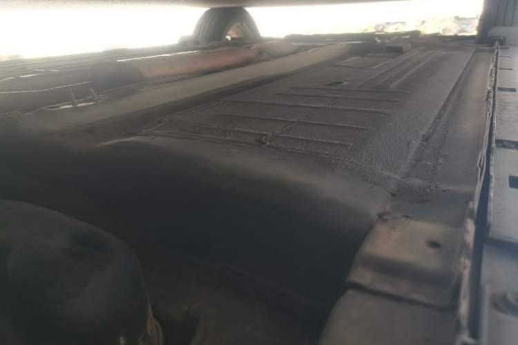 Used Dongfeng Aeolus A60 2016 1.5L Manual Luxury Version Chassis Rear Left