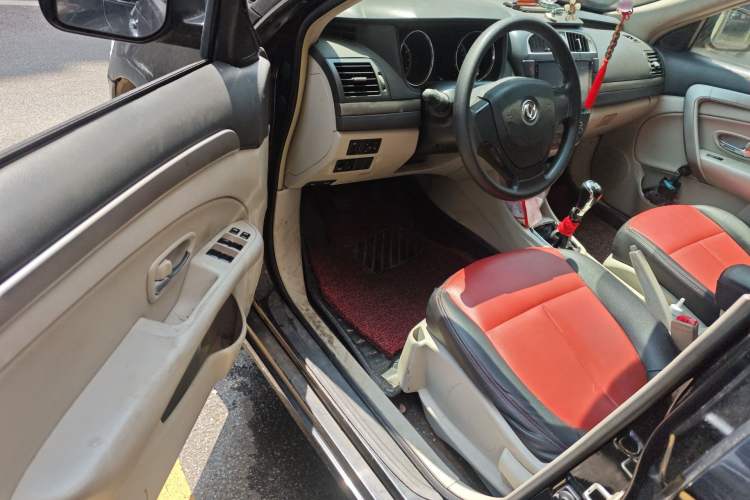 Used Dongfeng Aeolus A60 2016 1.5L Manual Luxury Model Driver Seat