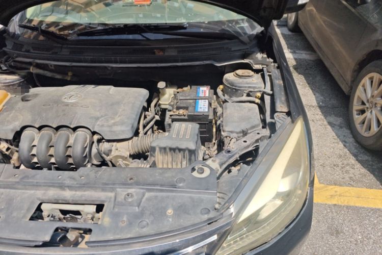 Used Dongfeng Aeolus A60 2016 1.5L Manual Luxury Model Engine Bay Left