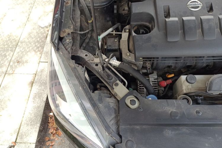 Used Dongfeng Aeolus A60 2016 1.6L Automatic Luxury Model Engine Bay Right