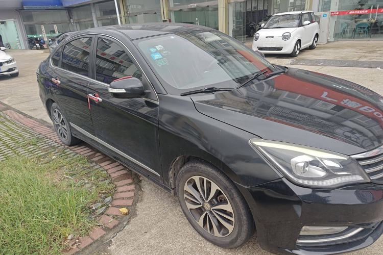 Used Dongfeng Aeolus A60 2016 1.5L Manual Luxury Model Exterior 2