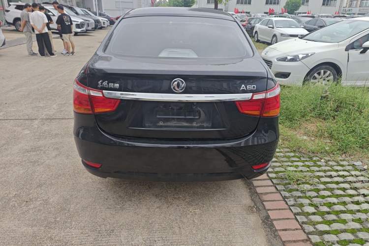 Used Dongfeng Aeolus A60 2016 1.5L Manual Luxury Model Exterior 4