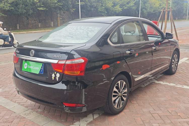 Used Dongfeng Aeolus A60 2016 1.6L Automatic Luxury Model Exterior 4